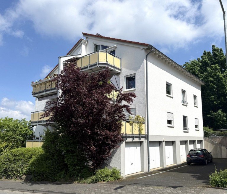 Hausansicht Hagen - Kratzkopf Etagenwohnung Helle und gem�tliche 3-Zimmer Wohnung mit gro�em Sonnenbalkon!