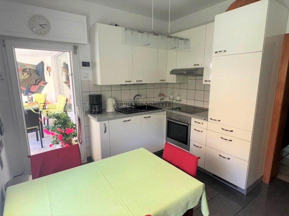 K�che mit Blick auf die Loggia Einfamilienhaus Hagen