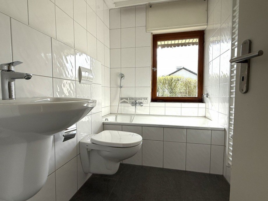 Tageslichtbad Appartement Doppelhaush�lfte Hagen