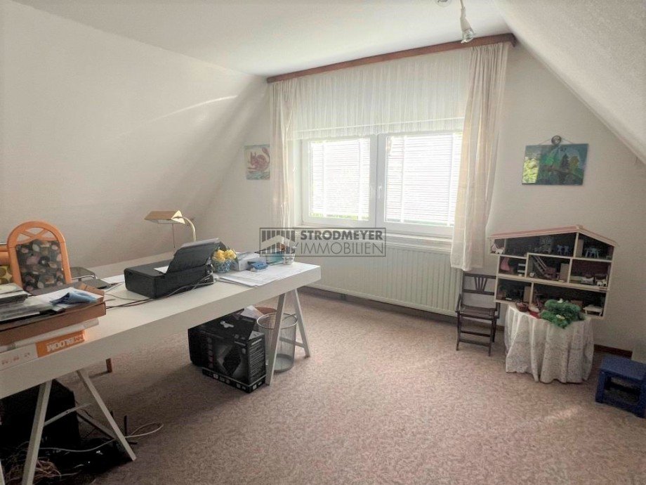 Zimmer mit K�chenanschl�ssen Einfamilienhaus Hagen
