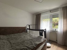 Schlafzimmer Herdecke-Nacken: Vermietete Eigentumswohnung mit Balkon und Garage