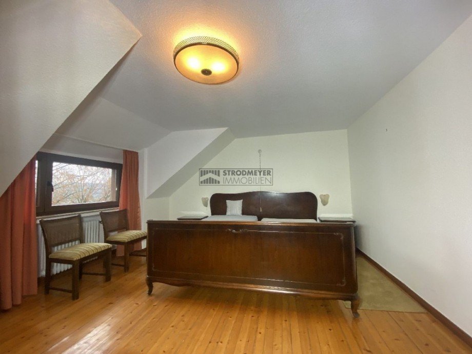 Raum DG Einfamilienhaus Wetter