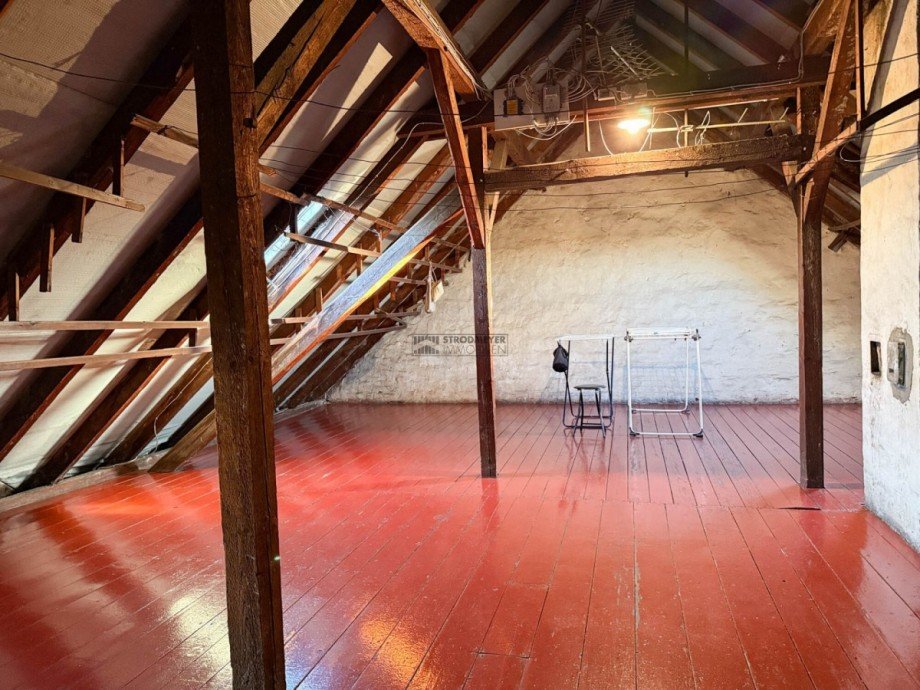 Dachboden Wohn- / Gesch�ftshaus Hagen