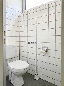 WC Beheizte Halle mit B�ro - Ideal f�r Werkstatt, Handwerker, Gro�- & Onlinehandel