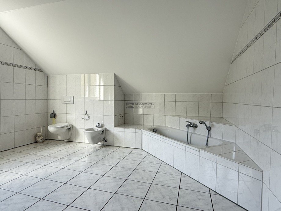 mit Eckbadewanne Einfamilienhaus Herdecke