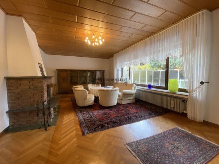 Wohnzimmer Wetter - Wengern Einfamilienhaus Wetter-Wengern: Gro�z�giges Einfamilienhaus mit B�ro