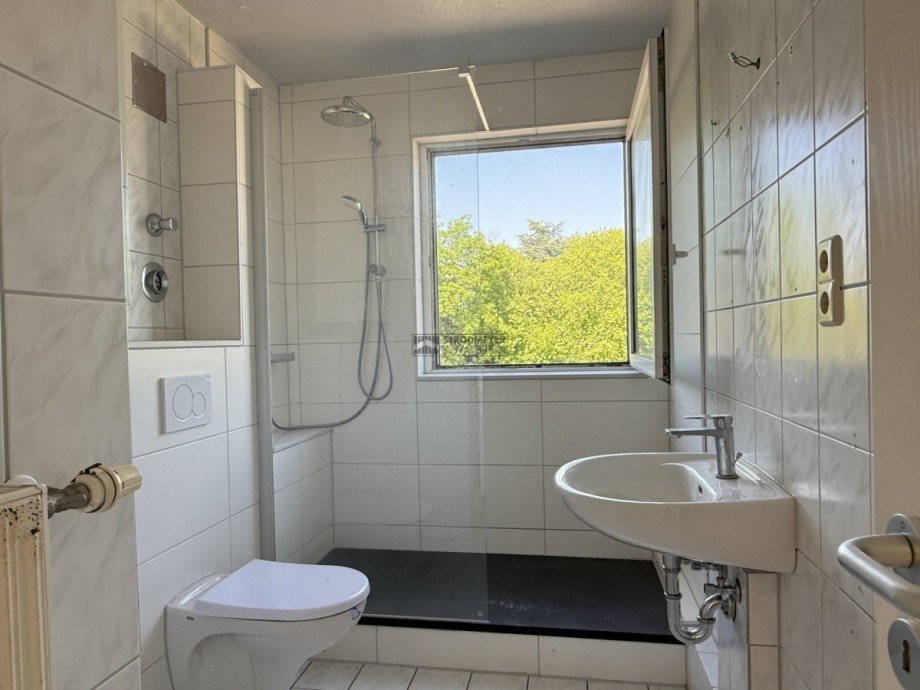 Bad Dachgeschosswohnung Dortmund