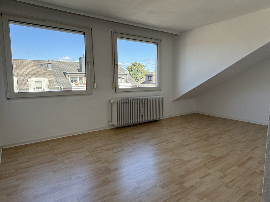 Schlafzimmer DG Zweifamilienhaus Hagen