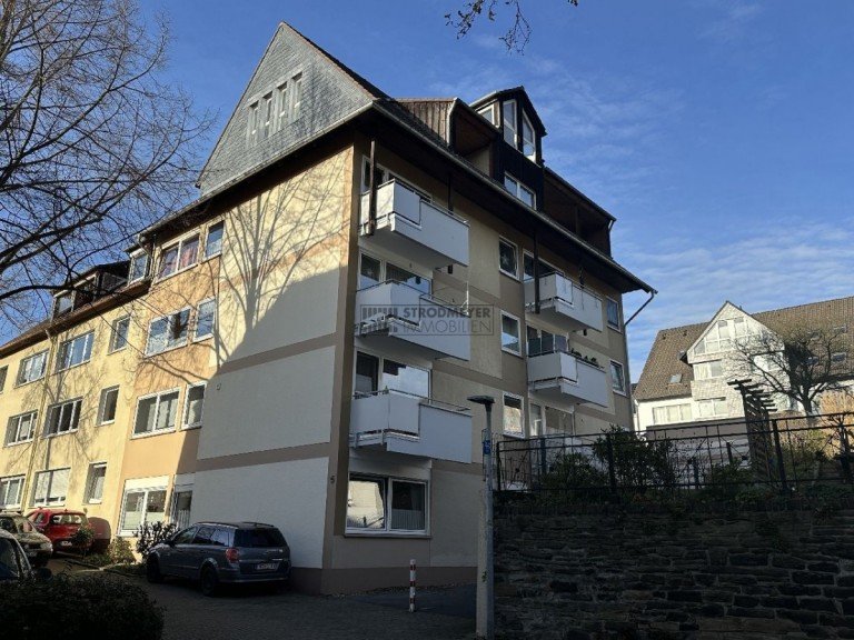  Herdecke - Zentrum Etagenwohnung Gro�z�gige 3-Zimmerwohnung mit Terrasse und Garage im Herzen von Herdecke
