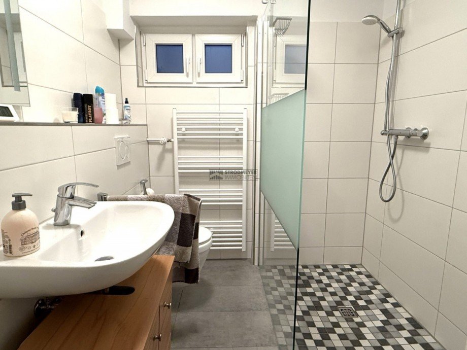 Bad im Keller Einfamilienhaus Hagen