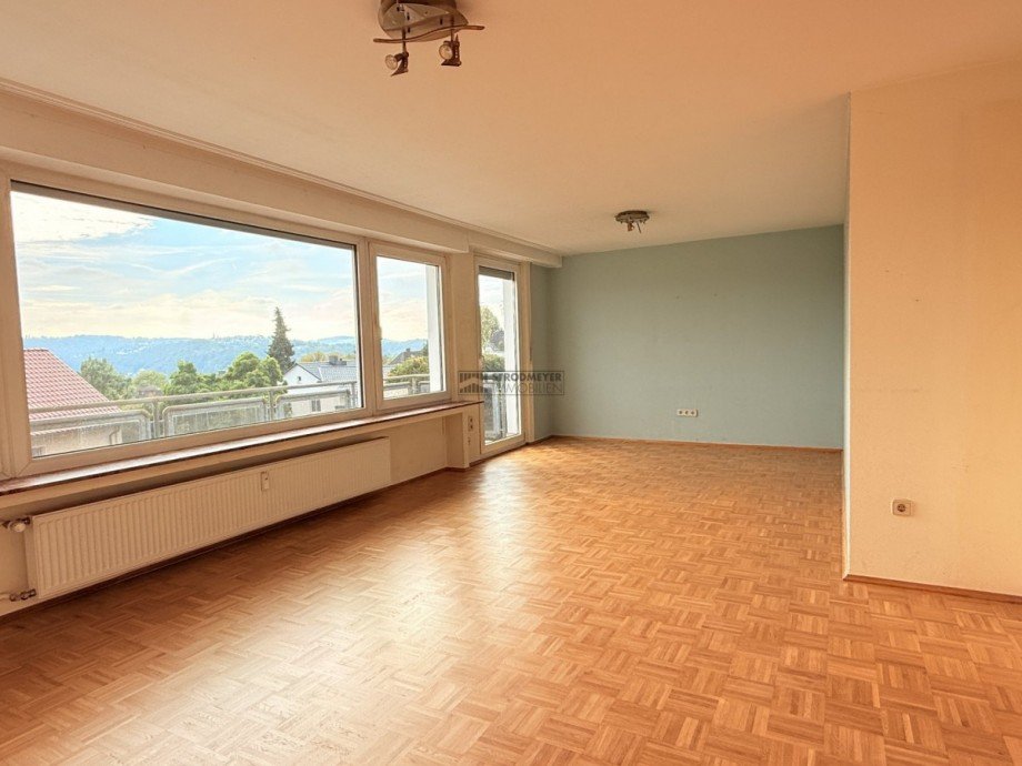 Wohnzimmer EG Mehrfamilienhaus Wetter