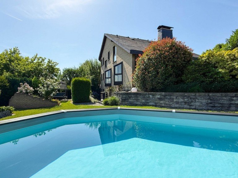 Ansicht Pool Hagen - Boele Einfamilienhaus Stilvolles Einfamilienhaus mit Traumgarten und Pool