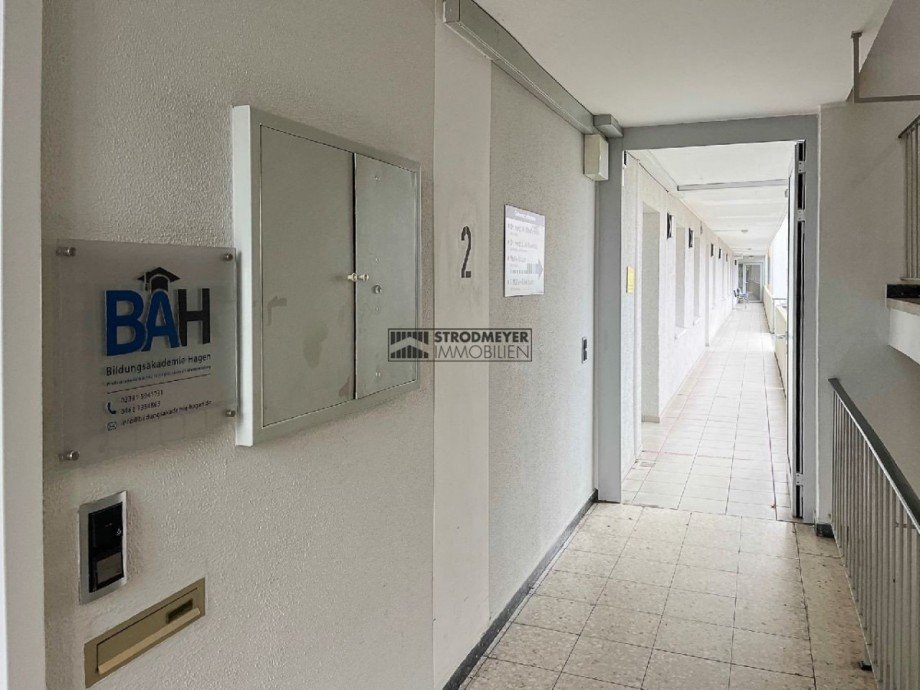 Treppenhaus Laubengang Wohn- / Gesch�ftshaus Hagen
