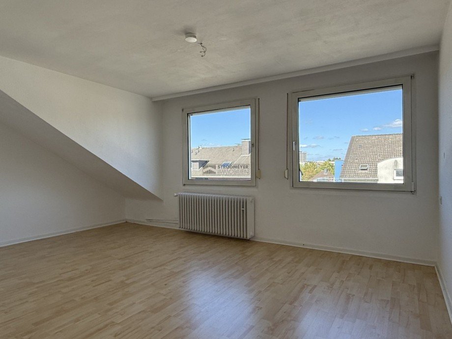 Schlafzimmer DG Zweifamilienhaus Hagen