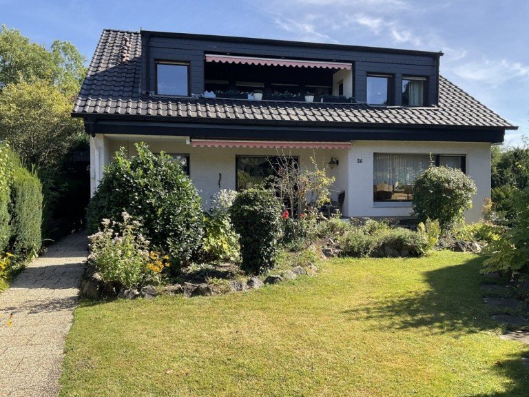 Titel Hagen - Eilpe Einfamilienhaus Hagen-Eilpe: Gepflegtes 1-2 Familienhaus mit attraktivem Grundriss auf gro�em Gartengrundst�ck