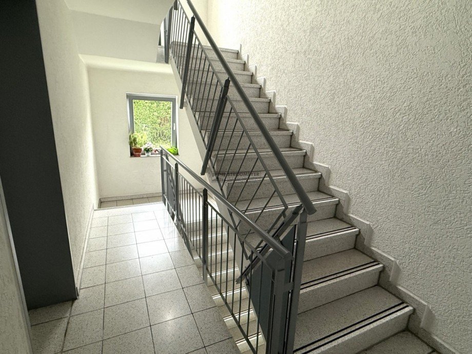 Gepflegtes Treppenhaus Etagenwohnung Hagen