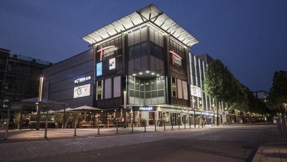 Ansicht bei Nacht Gesch�ftshaus Hagen